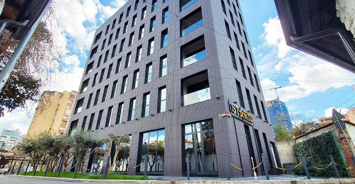 StarLight Hotel⭐⭐⭐⭐